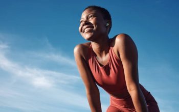 How to Strengthen Muscles With Bodyweight Moves